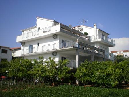 Ferienwohnung Maslina Kokolo